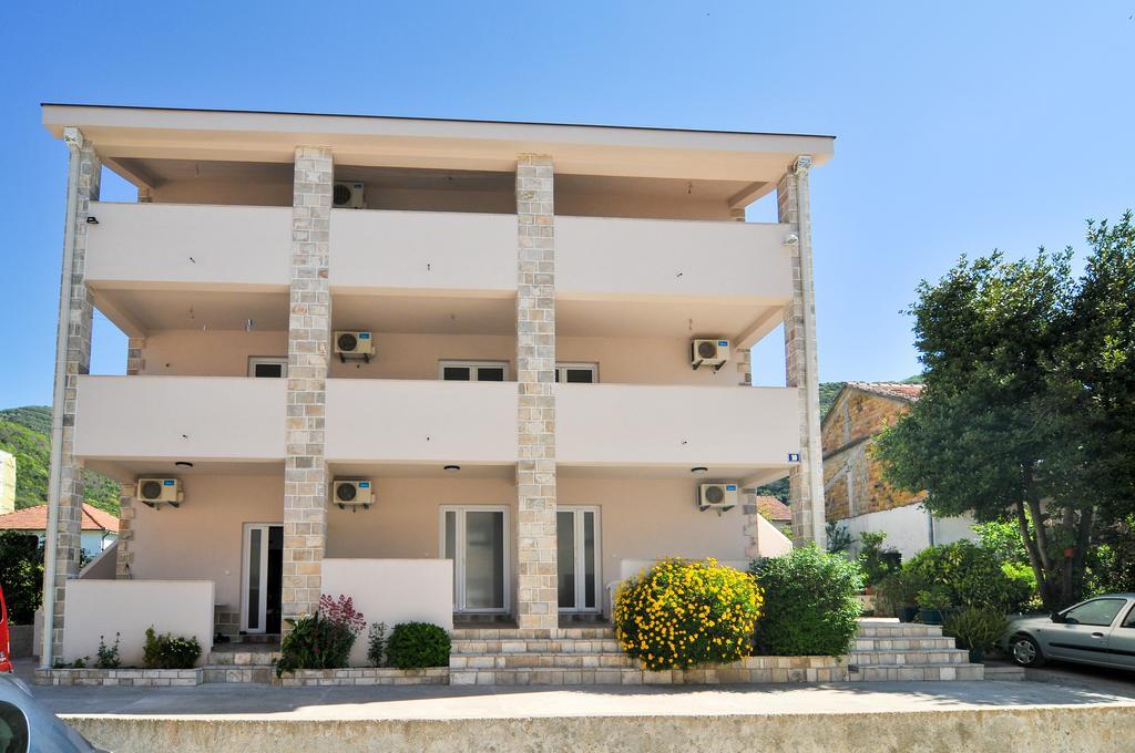 Apartments Samardzic Tivat Exterior photo